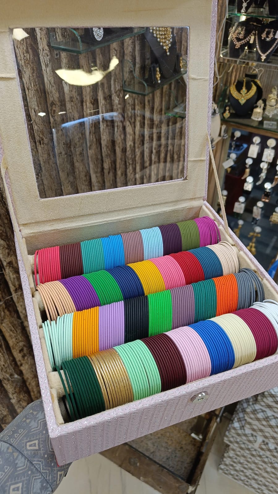 Palin Matte Bangle Combo Hit Color Bangles Wholesalers In Delhi
